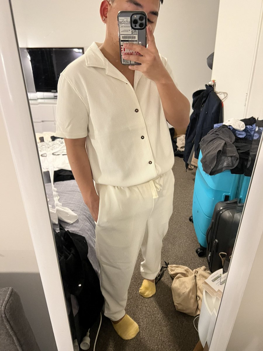 geraldnovelozo's tweet photo. fitting sesh from day 1-8  😂 https://t.co/6FYtqLpArJ