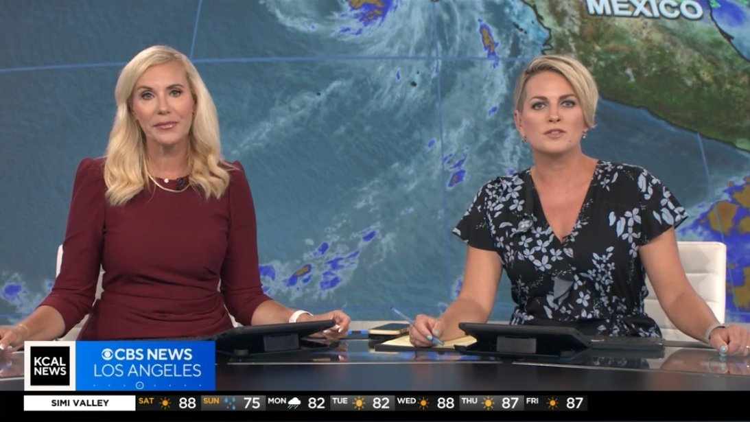 Tonight we're getting @kcalnews Mornings co-anchor @jamieyuccas filling-in on the Saturday evening shows alongside @CBSLAKristine as they are tracking #HurricaneHilary heading towards Southern Californian later this weekend. Streaming now and hi Jamie💙! cbsnews.com/losangeles