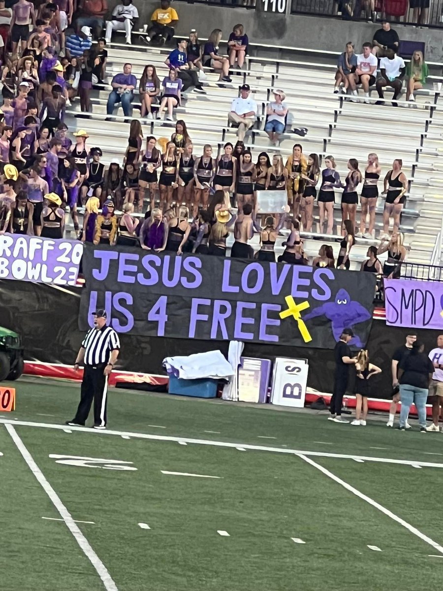 Saw this on Facebook. Bowling Green students going all in on LCA.