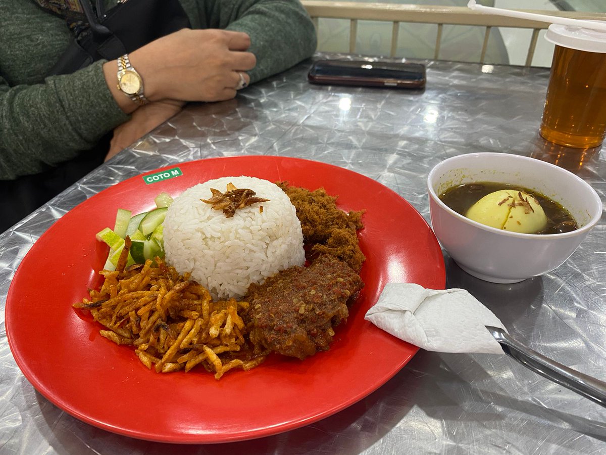 AgaKarebaa Makassar tweet media