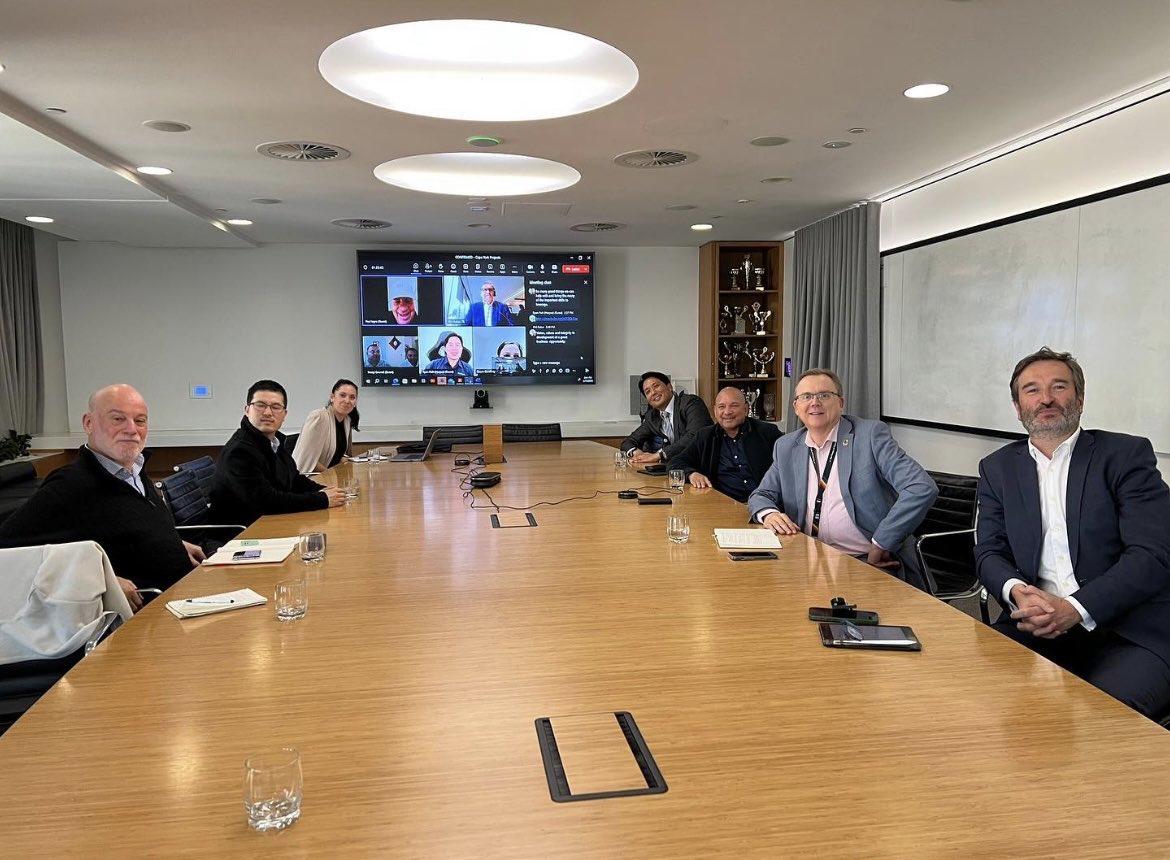 WymarraAlex's tweet photo. An absolute great meeting in Sydney this week with reps of international organisations Treaty Council,GHD, Haejoo Group,Land Equity International, many more multinationals and international organisations TBA,Treaty Council's climate resilient nation building incentives 👌🏾🌎👍🏦✅ https://t.co/PnSmUapZwH