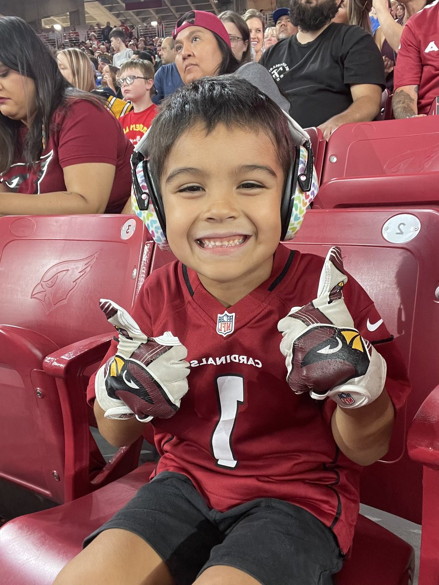 jasonejameson's tweet photo. @AZCardinals  This guy and his season tickets… 😂 #BirdGang https://t.co/KXp1Srg2BG