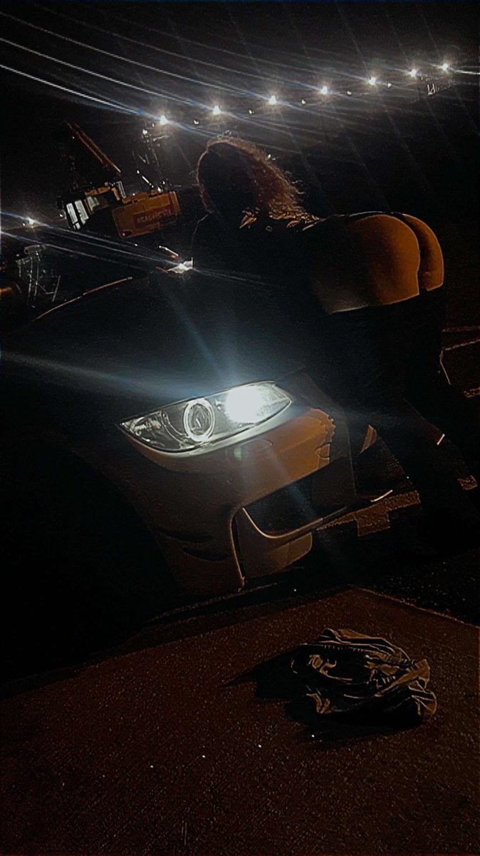 Bella_Kayte's tweet photo. Dirty diesel n dat🤤 
#BMW #ass #Public https://t.co/kASu5fnFeP