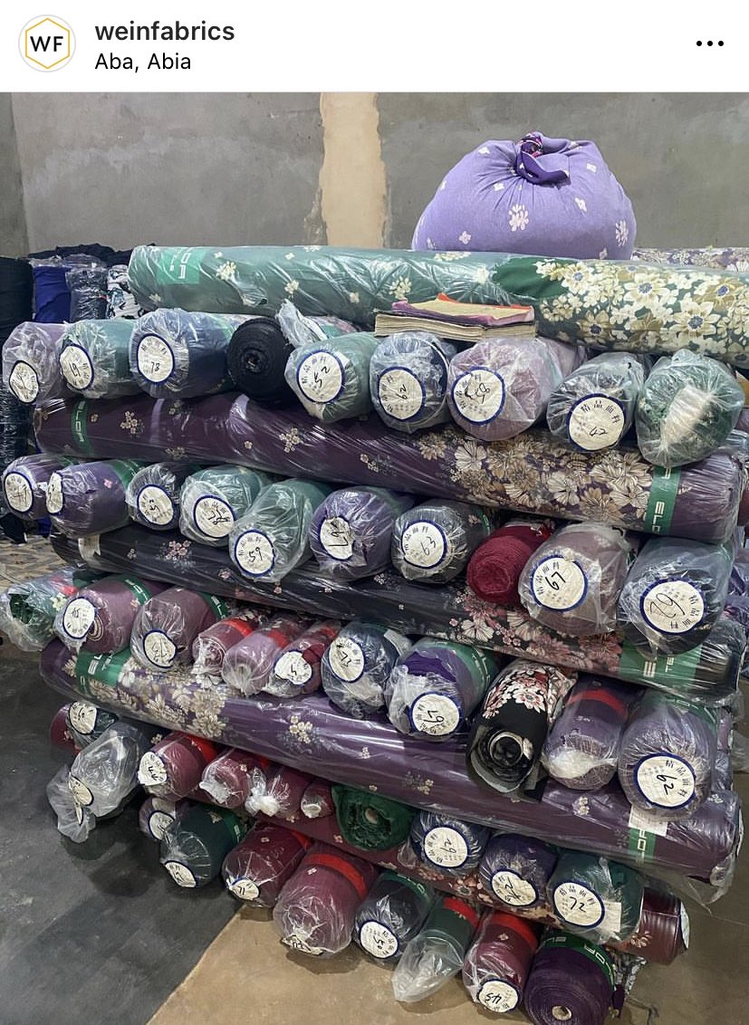 weinfabrics's tweet image. 5/ Polyester: A synthetic fiber known for its durability and wrinkle resistance. Polyester is often blended with other fabrics to enhance their properties. It&apos;s commonly used in activewear, raincoats, and home furnishings. #PolyesterBlend #FunctionalFabrics