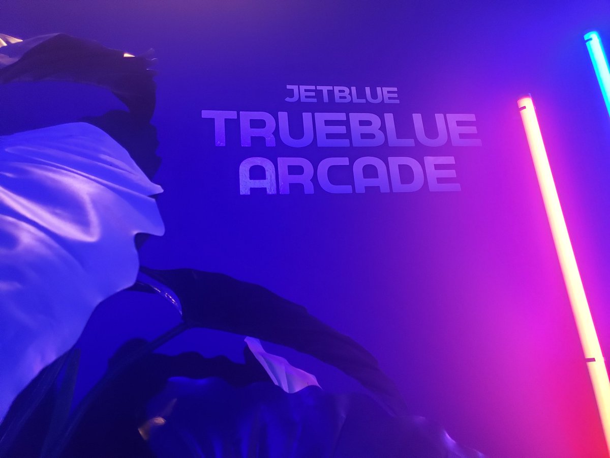 PiecesofUsLLC's tweet photo. At #Jetblue #TrueBlue https://t.co/rjz2vT9LLI