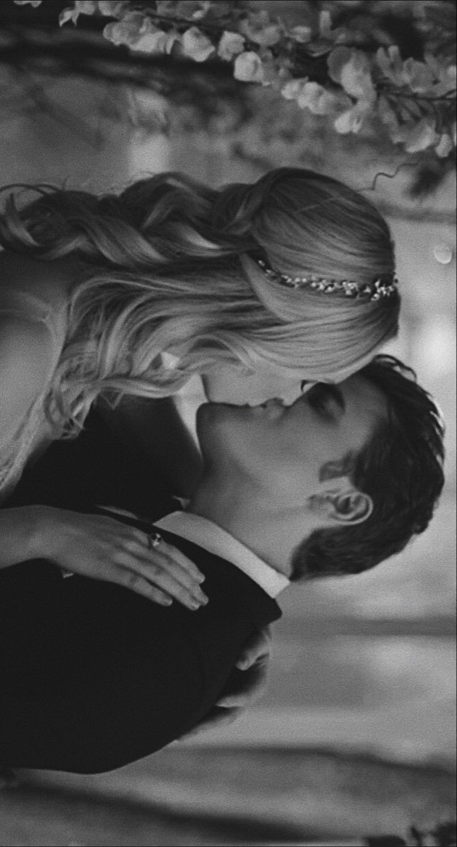 thinkrsteroline's tweet photo. taylor swift songs to make you think of steroline when you're listening ; a thread ✨️ https://t.co/Pn72thAoM5