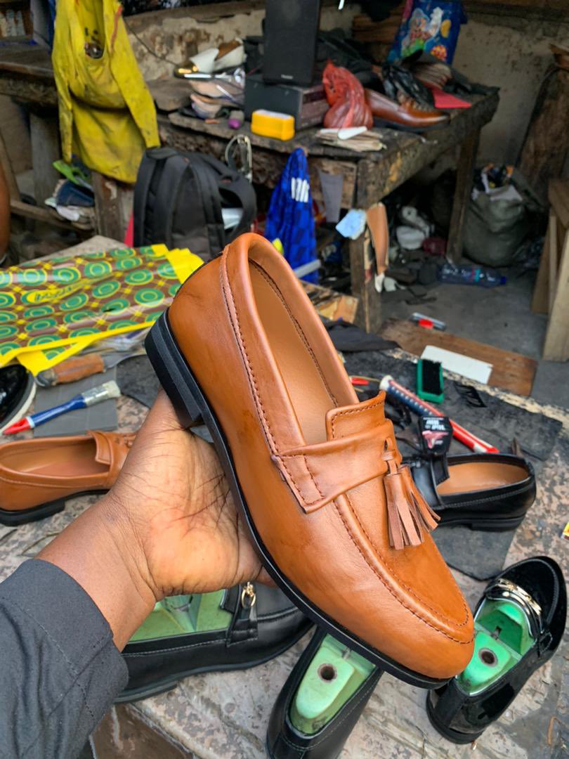 P4G_WEARGH's tweet photo. Lets go to church with P4G LOAFERS🇬🇭👞
COOL 220gh
All sizes on pre-order 
#HandmadeInGhana https://t.co/XOjfAFUV9J