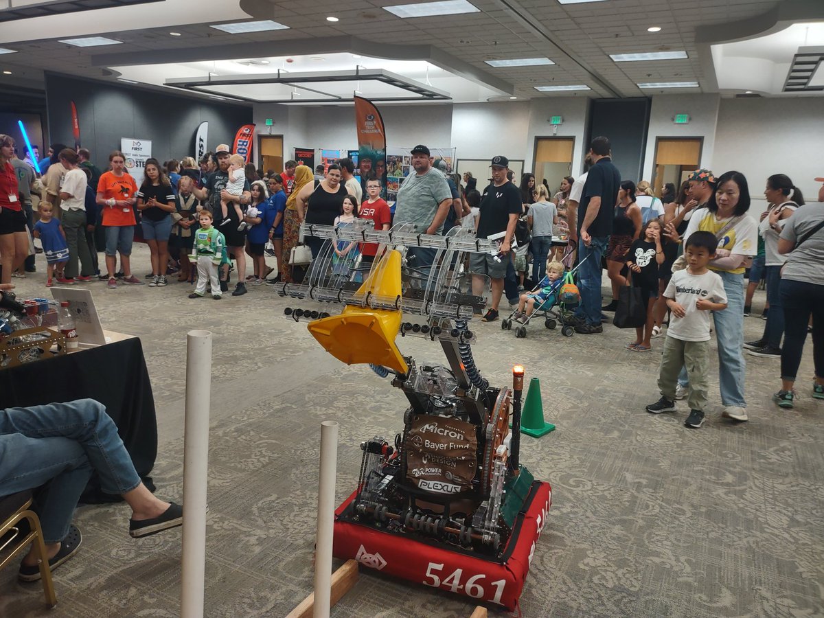 FRC5461VERN's tweet photo. Having a fantastic time TODAY at the Children's Museum SPACE DAY at the Nampa Civic center.  We're here until 4.
@IdahoSTEMAC @PWREngineers @sparklightcares @MicronGives @HODRobotics @ExploringLA https://t.co/0aJAMEXB1w
