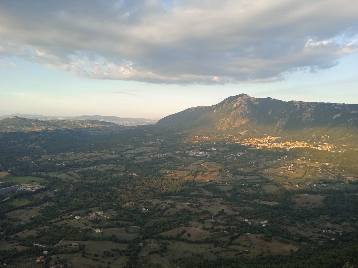 zay791's tweet photo. "La salita è dura ma quando arrivi in cima il panorama è fantastico"  #santissimosalvatore  #santuariodelsantissimosalvatore #santissimatrinità #Montella #Avellino #Irpinia #Campania #appizzicata #appizzicata2023 #rigorosamenteapiedi https://t.co/fkmiDNr32N