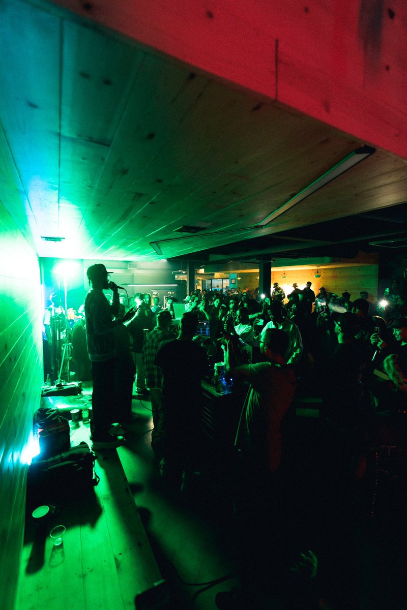 HeirJ0rdan's tweet image. Family business like the Kanye song. 📈

@investinStockz @guapdad4000 @jiggajuice1000 @buymoneyent @laricia___ @1VAL0R + more