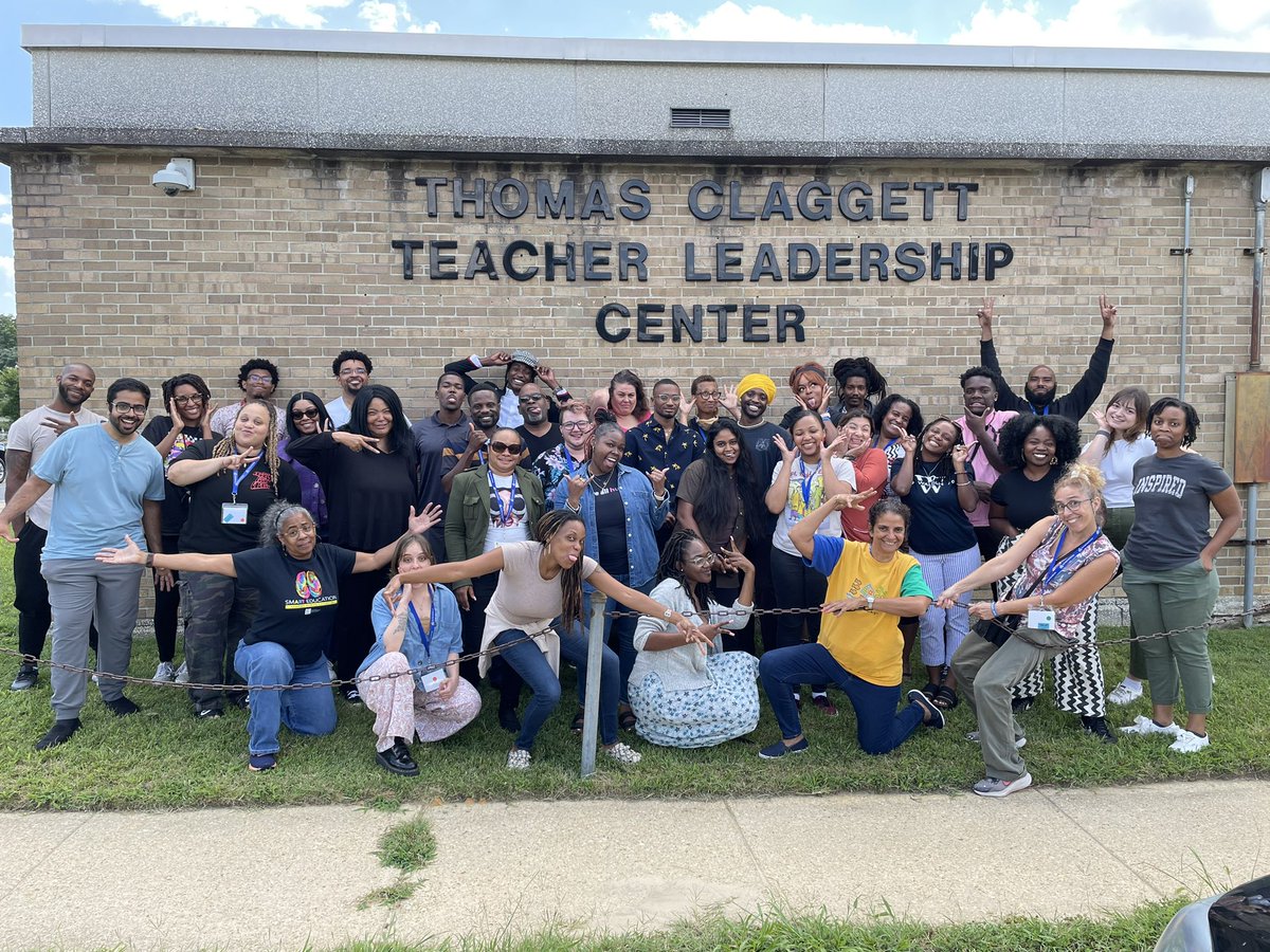 Lisa S. Whitehead tweet media