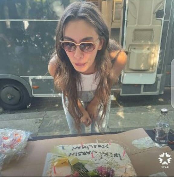 badessgirly's tweet photo. Benim meleğim doğmuşş

MutluYıllar NeslihanAtagül https://t.co/oJ2i8ghFND