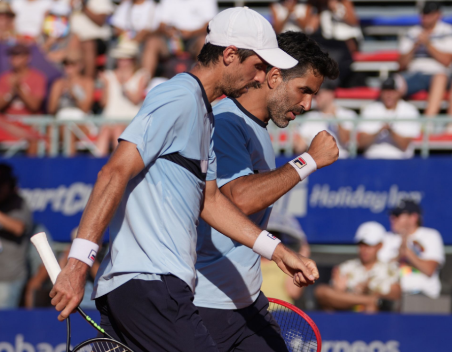 puppotenis's tweet image. SF #ATP1000 #Cincinnati
• FINALISTAS: @machigonzalez1 / @andymolto derrotaron a los segundos favoritos #Dodig / #Krajicek por 7-6 (6) 1-6 [15-13]
📷 #PrensaCordobaOpen
