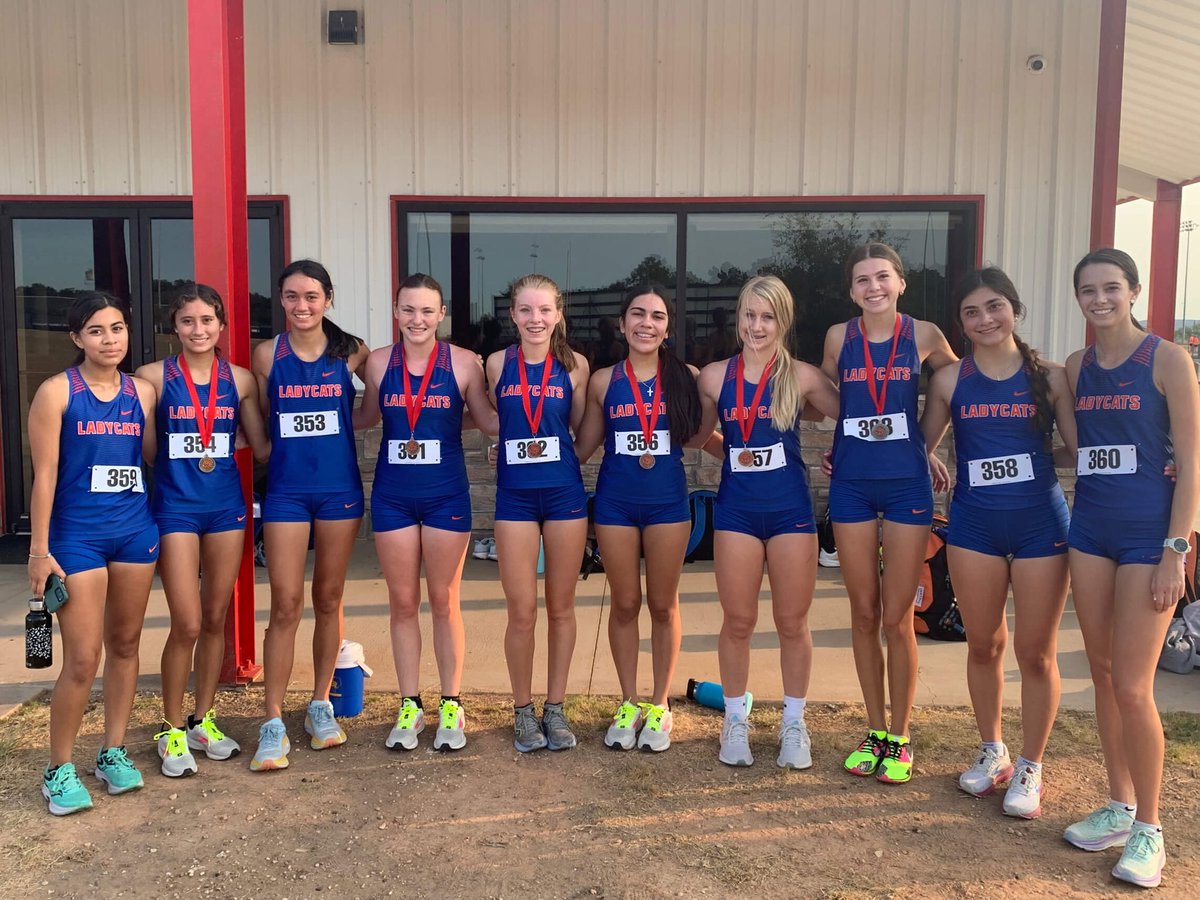SA Central XC Cats tweet media