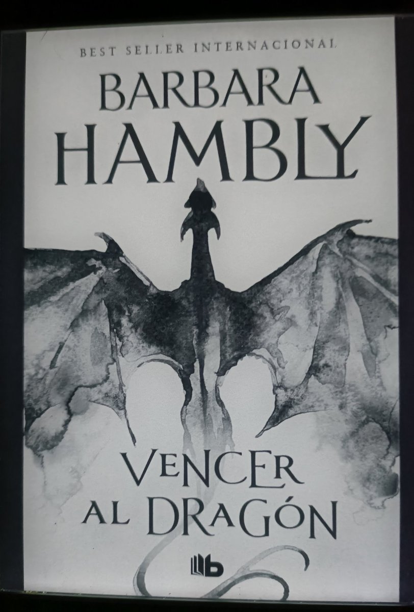 Después de meses de sequía literaria, vamos a ver qué me ofrecen estas páginas.