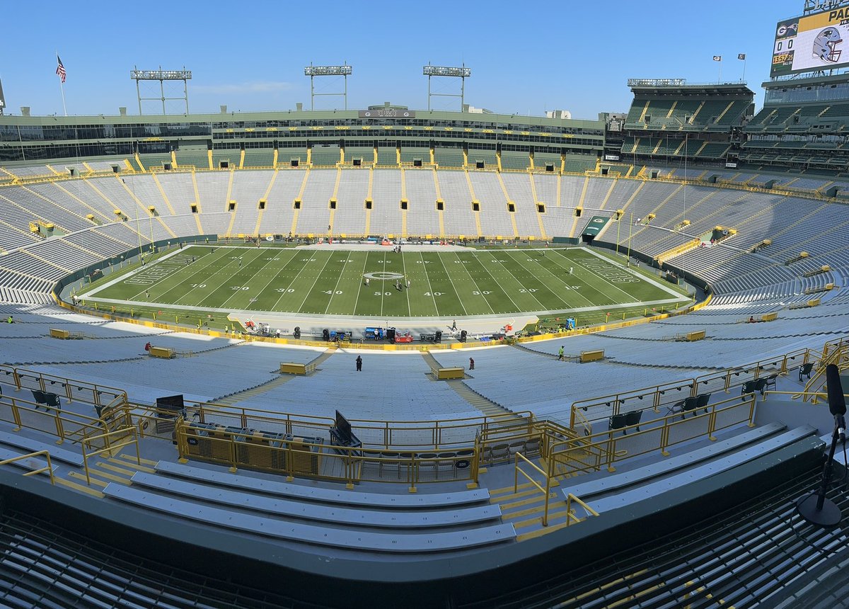 kuhnj30's tweet image. Is there anything more beautiful?