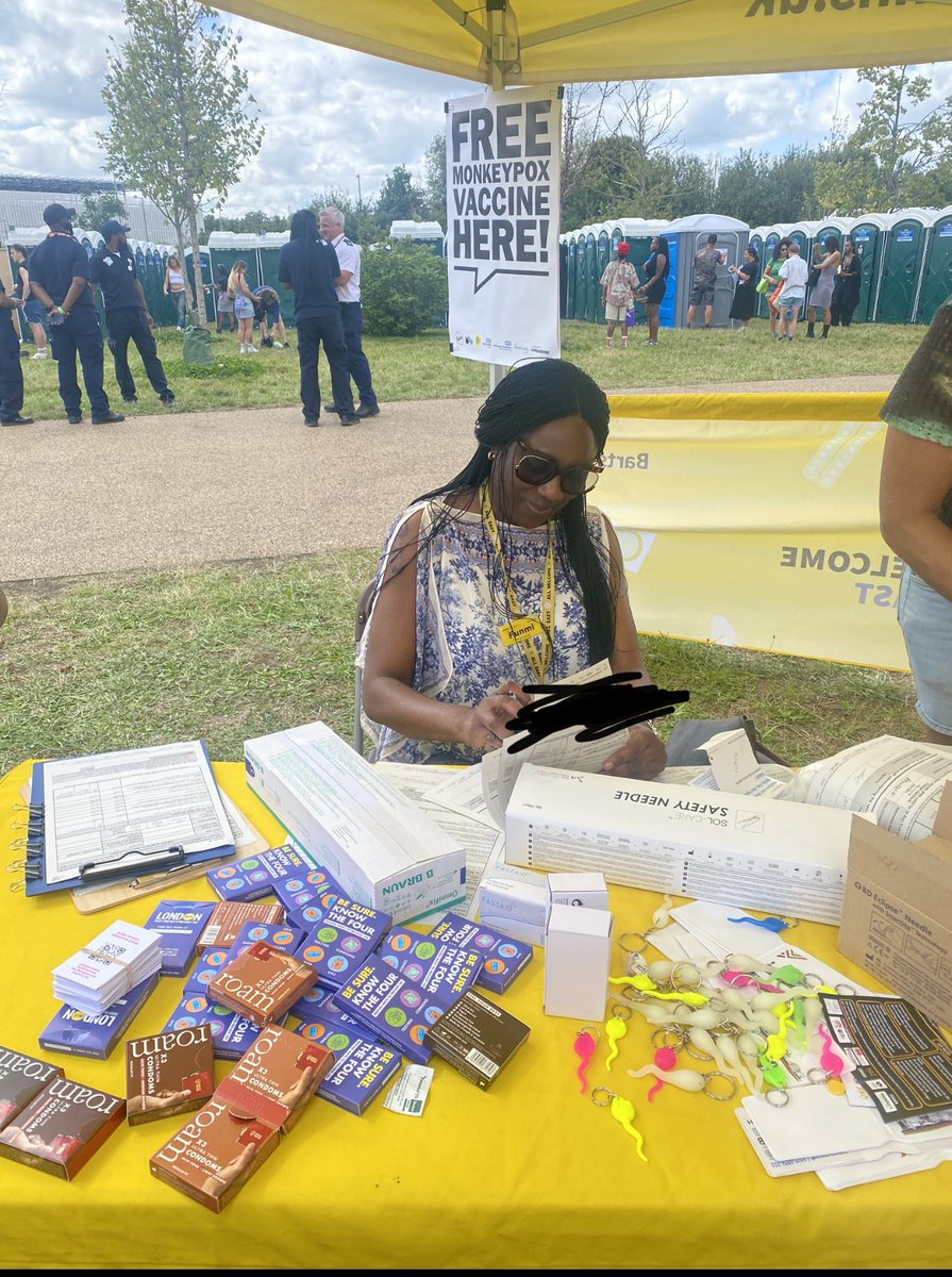 Funmi Awosusi tweet media