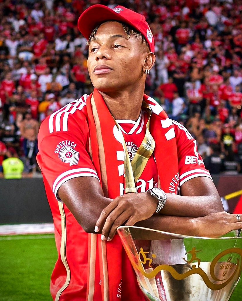 Entrou e o BENFICA GANHOU, tem de ser titular ! 🦅😍