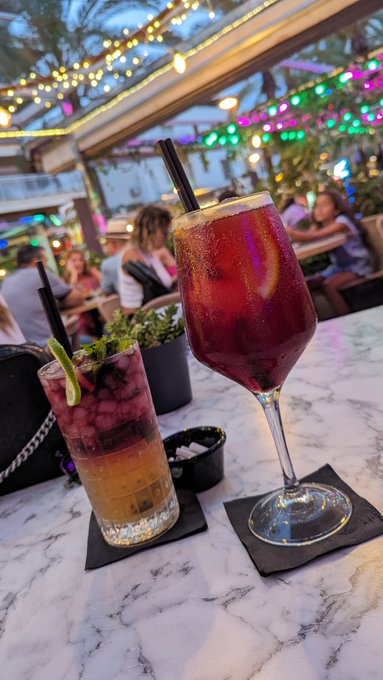 Arriv&eacute;e &agrave; destination. Salud   #salou #holiday #Vacances #laetiluxure #laeti_luxure #sante #salud https://t<a href="/tag/salou"class="tags">#salou</a><a href="/tag/holiday"class="tags">#holiday</a><a href="/tag/salud"class="tags"><span>#salud</span></a><a href="/tag/vacances"class="tags"><span>#vacances</span></a><a href="/tag/sante"class="tags"><span>#sante</span></a><a href="/tag/laetiluxure"class="tags"><span>#laetiluxure</span></a><a href="/tag/laeti_l"class="tags"><span>#laeti_l</span></a>