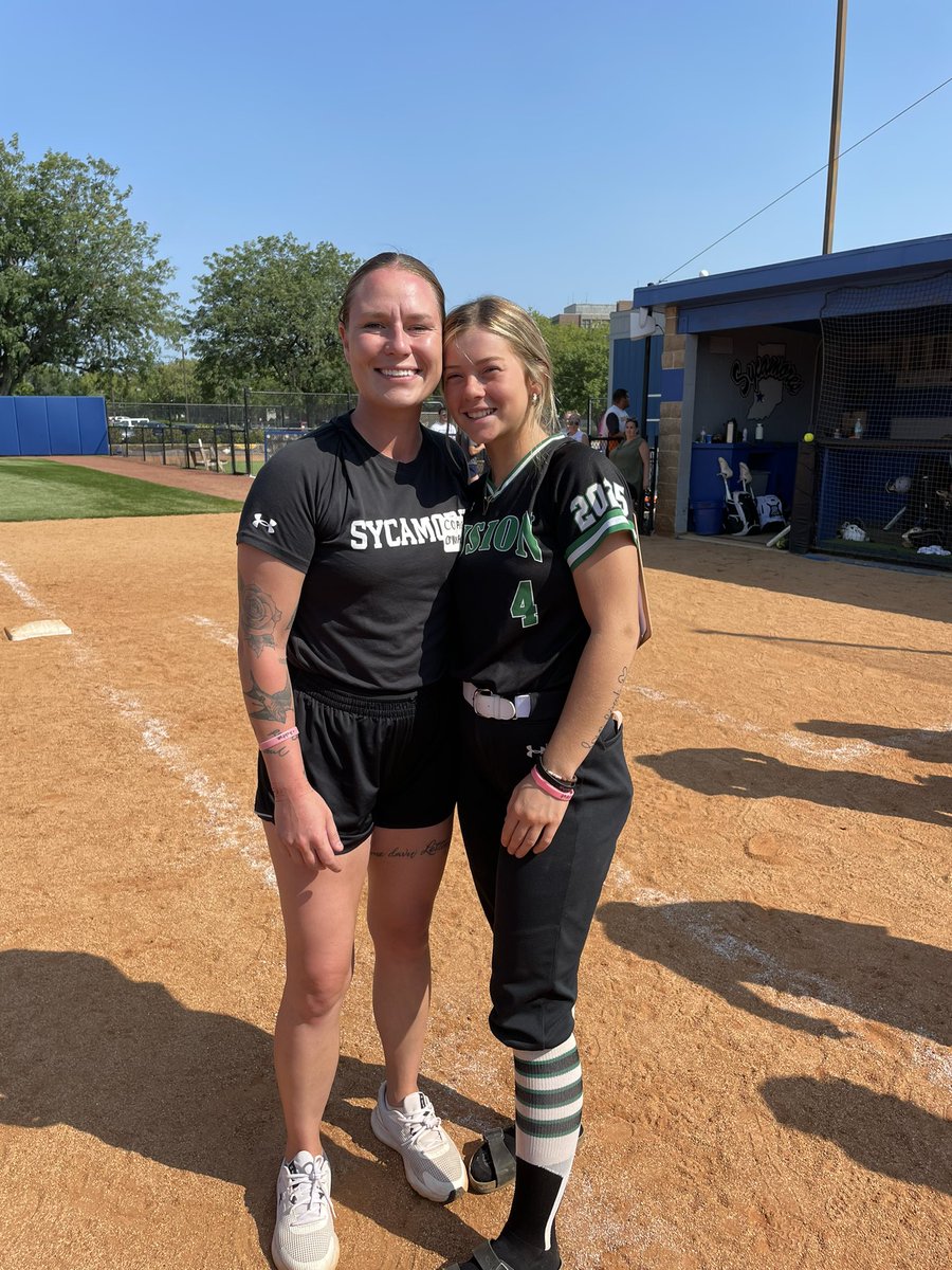 peyton (@peyton_pryor4) on Twitter photo Another amazing camp at ISU. Thank you for putting on a good camp and can’t wait to get back on the campus. <a href="/Coach_pooch/">Mike “Pooch” Perniciaro</a> <a href="/itsbritanypitch/">Brittany Gray-Cardenas</a> <a href="/FusionSB_16Nat/">Fusion 16u National Unruh/Hunt</a> <a href="/FusionSB_/">Fusion</a> Another amazing camp at ISU. Thank you for putting on a good camp and can’t wait to get back on the campus. <a href="/Coach_pooch/">Mike “Pooch” Perniciaro</a> <a href="/itsbritanypitch/">Brittany Gray-Cardenas</a> <a href="/FusionSB_16Nat/">Fusion 16u National Unruh/Hunt</a> <a href="/FusionSB_/">Fusion</a>