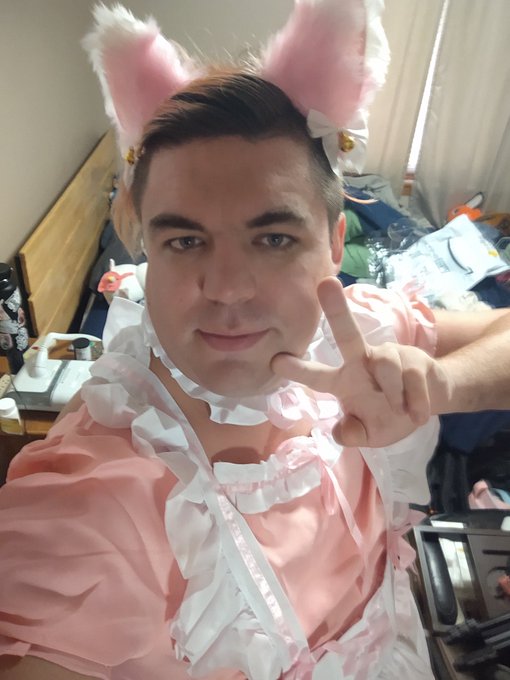 Uh oh guess who is entering their cat girl arc! #trans #transfem #catgirl https://t.co/lpLuFdjRBg<a href="/tag/trans"class="tags"><span>#trans</span></a><a href="/tag/catgirl"class="tags"><span>#catgirl</span></a><a href="/tag/transfem"class="tags"><span>#transfem</span></a>