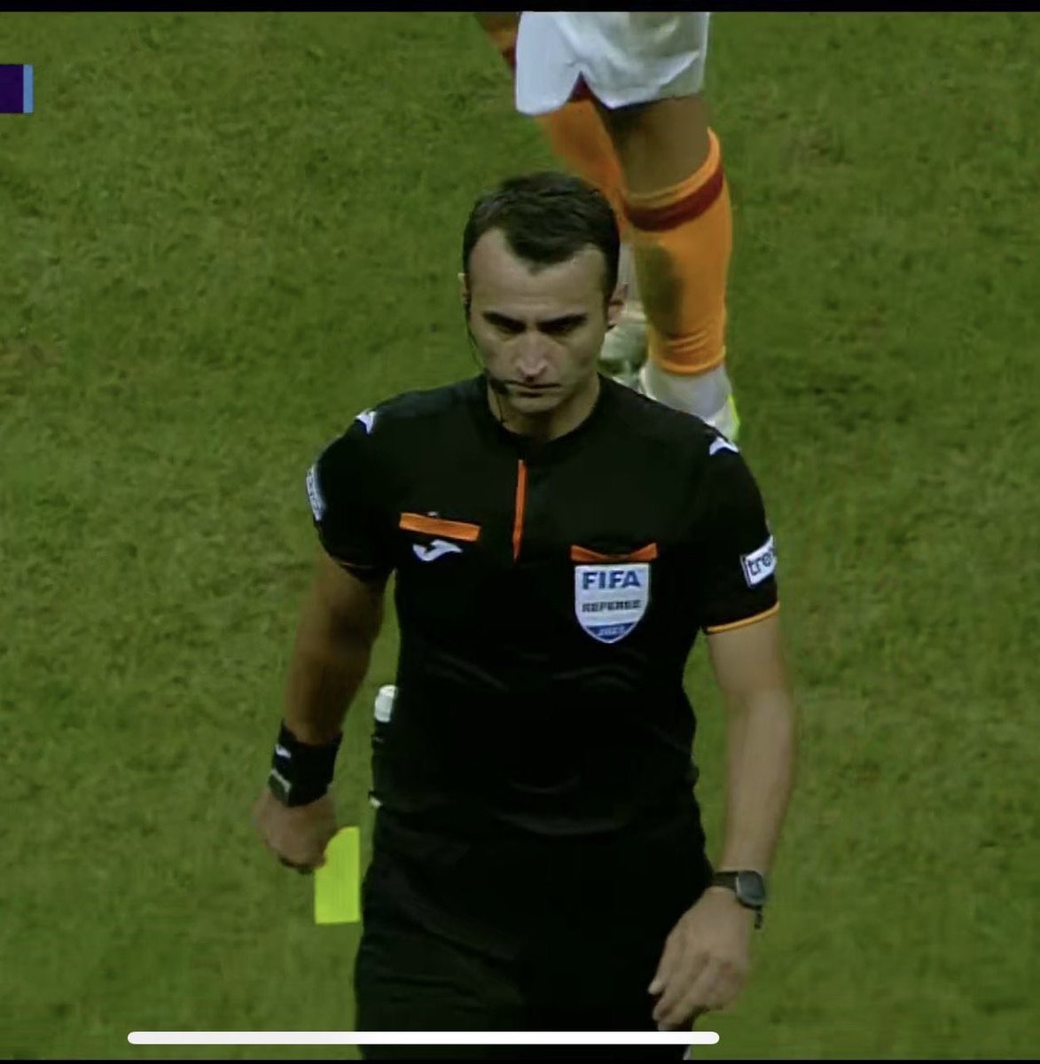 Never want such a disgraceful referee performance again. #GalatasarayYineDoğrandı
