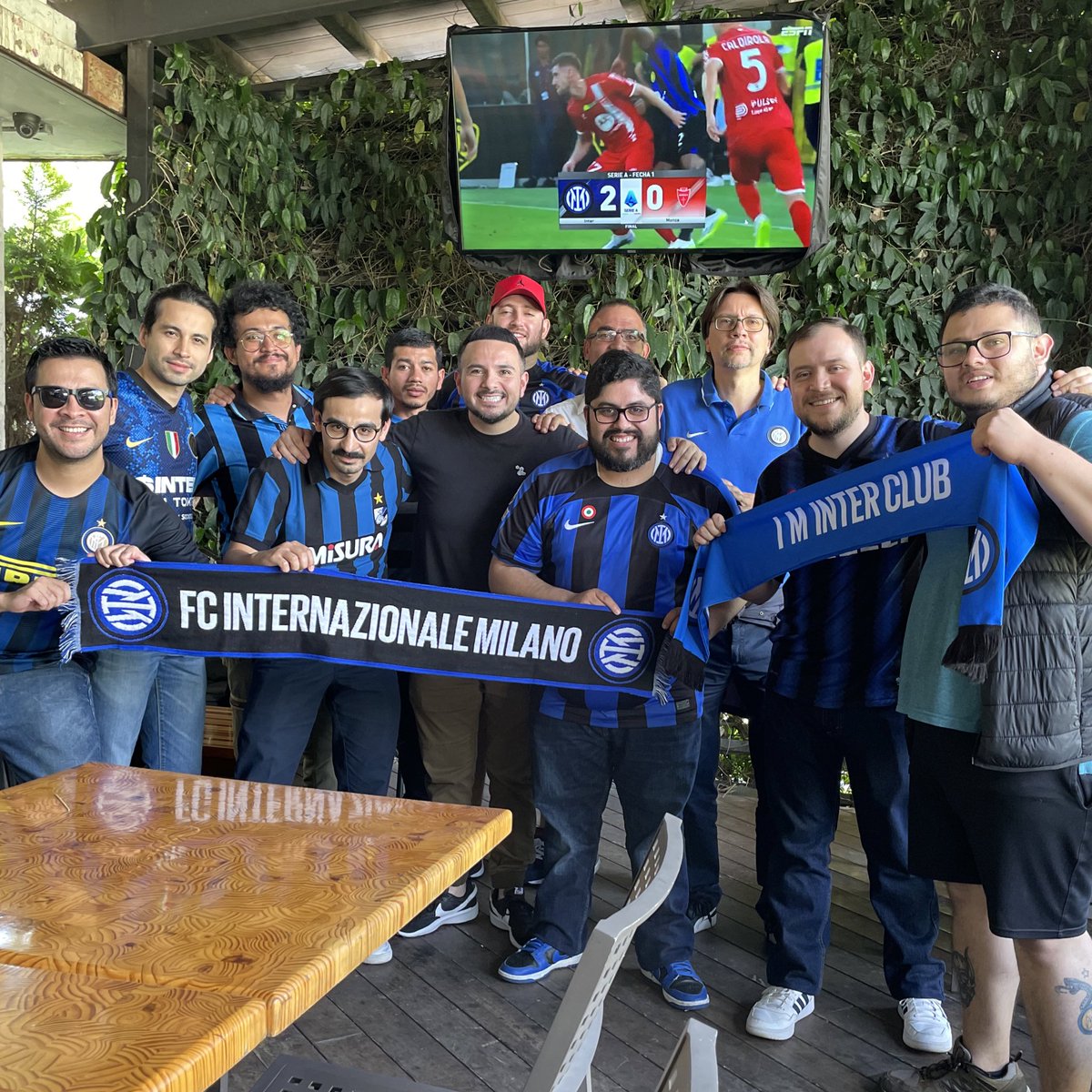InterClubGT's tweet photo. Que lindo es ver de nuevo al @Inter_es  y mejor si es con una victoria 🥰.

#ForzaInter Sempre 🖤💙.

#InterClub #InterMonza #FCIM https://t.co/PeeuZipb1a