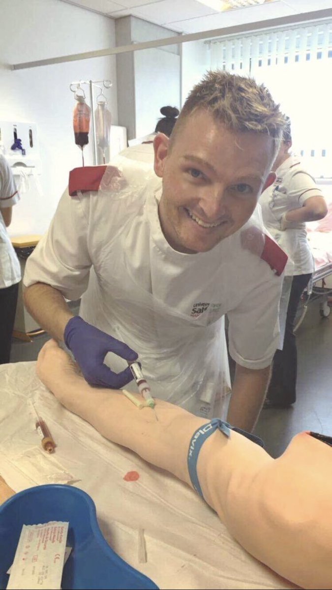 lukehulton's tweet photo. Celebrating 7 years post qualifying and how things have progressed from student to training the team, still loving the career and learning each and every day #DontStop #nurse #nurselife #progression #skillup #clinical #NHS #nursing #lifegoals #7yearplan #see1do1teach1 🏥🚨💉❤️‍🩹😷 https://t.co/LCfZYrfsdm