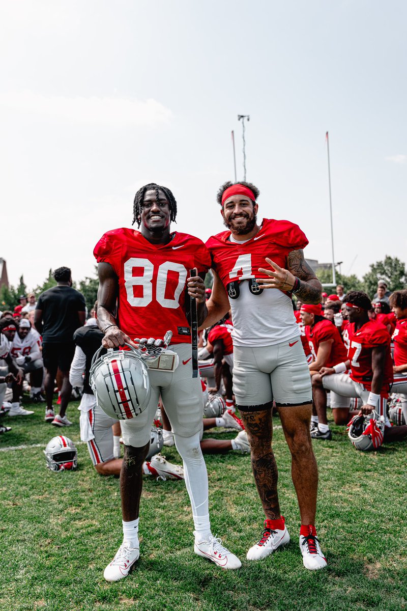 OhioStateFB's tweet image. 🚨 𝗕𝗹𝗮𝗰𝗸 𝗦𝘁𝗿𝗶𝗽𝗲 𝗔𝗹𝗲𝗿𝘁 🚨
 
Zone 6 is welcoming even more talent to it’s core, @noah1rogers 🌰