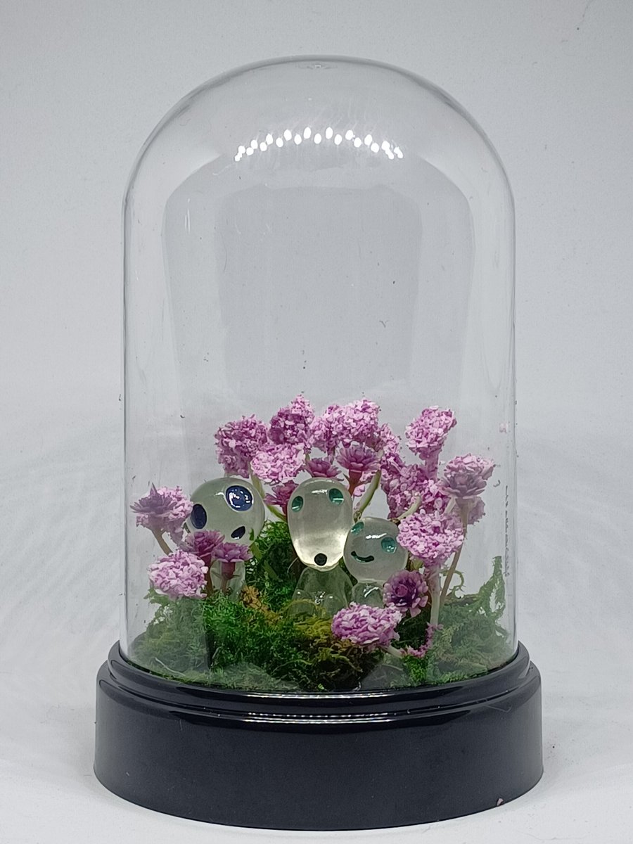 Harleyloveshack's tweet photo. Kodama terrarium! Made by me!
#kodama #princessmononoke #forestspirit #studioghibli #art #handmade #handcrafted #cute #terrarium #terrariumdesign #terrariumlove #artncraft #craft #movie #dirt #flowers #adorable #childhood #childhoodmovie https://t.co/g0MRrxPop6