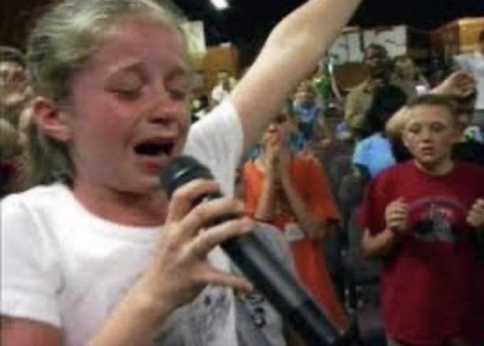 snapcrackopop's tweet image. SHE BELIEVES SHE’LL STRIKE TWICE, SEAL THE GLOBE IN STRAIGHT ICE. 22 THAT JOKE WAS ON YOU 23 THATS TWO FOR ME DOUBLE MY RING LIKE YOU DOUBLE THAT L ANOTHER GLOBE UP ON MY SHELF GET STRUCK BY THE WORLD CHAMPS CANT TOUCH THIS ICY BOLT, WHEN YOU SEE THAT LL KEEP MY NAME UP OUT YO TH