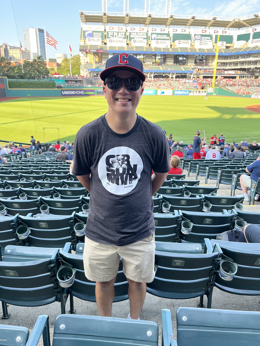 nrkastroll's tweet photo. Good Evening from Progressive Field, home of the @CleGuardians where they host the @tigers during their Hall of Fame Night. Support @JoshGibson_1911 & our MVP campaign at https://t.co/fk6Lrm3pff
#GuardTheLand #JF20MVP https://t.co/vx3MjQJJ6t