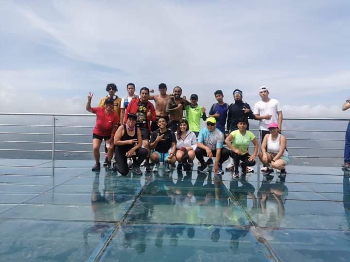 runnershuauchi's tweet photo. 23 km para ser sรกbado , ruta Huauchinango-Necaxa-Xicotepec-La Cruz๐๐
Tiempo 3hrs hs ๐๐๐
#nieblatraihuauchinango #runnershuauchi #runnershuauchinango #runnershuachi #nieblatrail #sumandokmx #ultralatam #CorroAMiPaso #YoElegiCorrer #Agosto #Huauchinango https://t.co/AhKbrpGsux