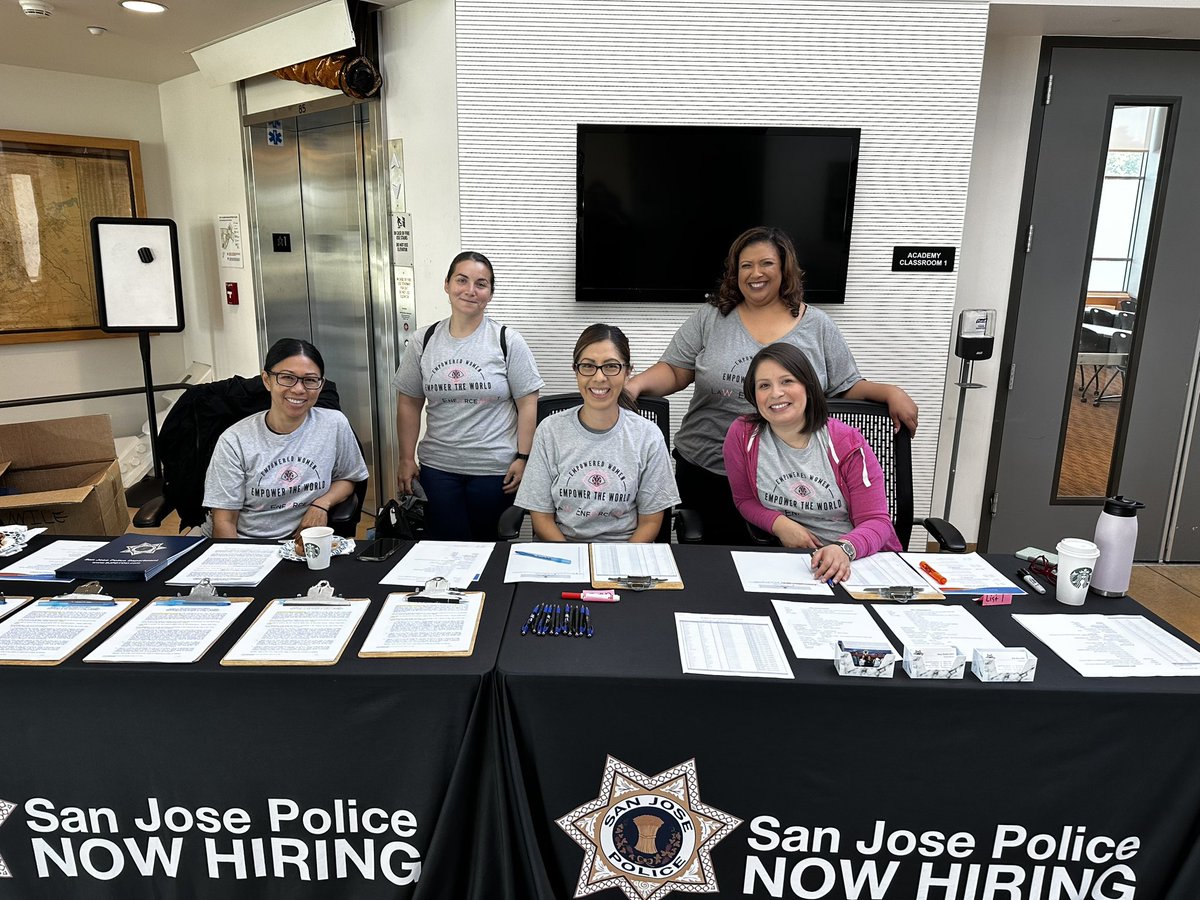 RandolSjpd's tweet photo. Another successful Women’s Career Day at SJPD thanks to our amazing team ⭐️ https://t.co/yZnIBbxXuQ