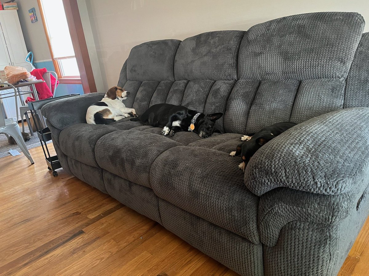 Spoiled,  spoiled and  more spoiled  my 3 girls.  Cards4eva ❤💯.