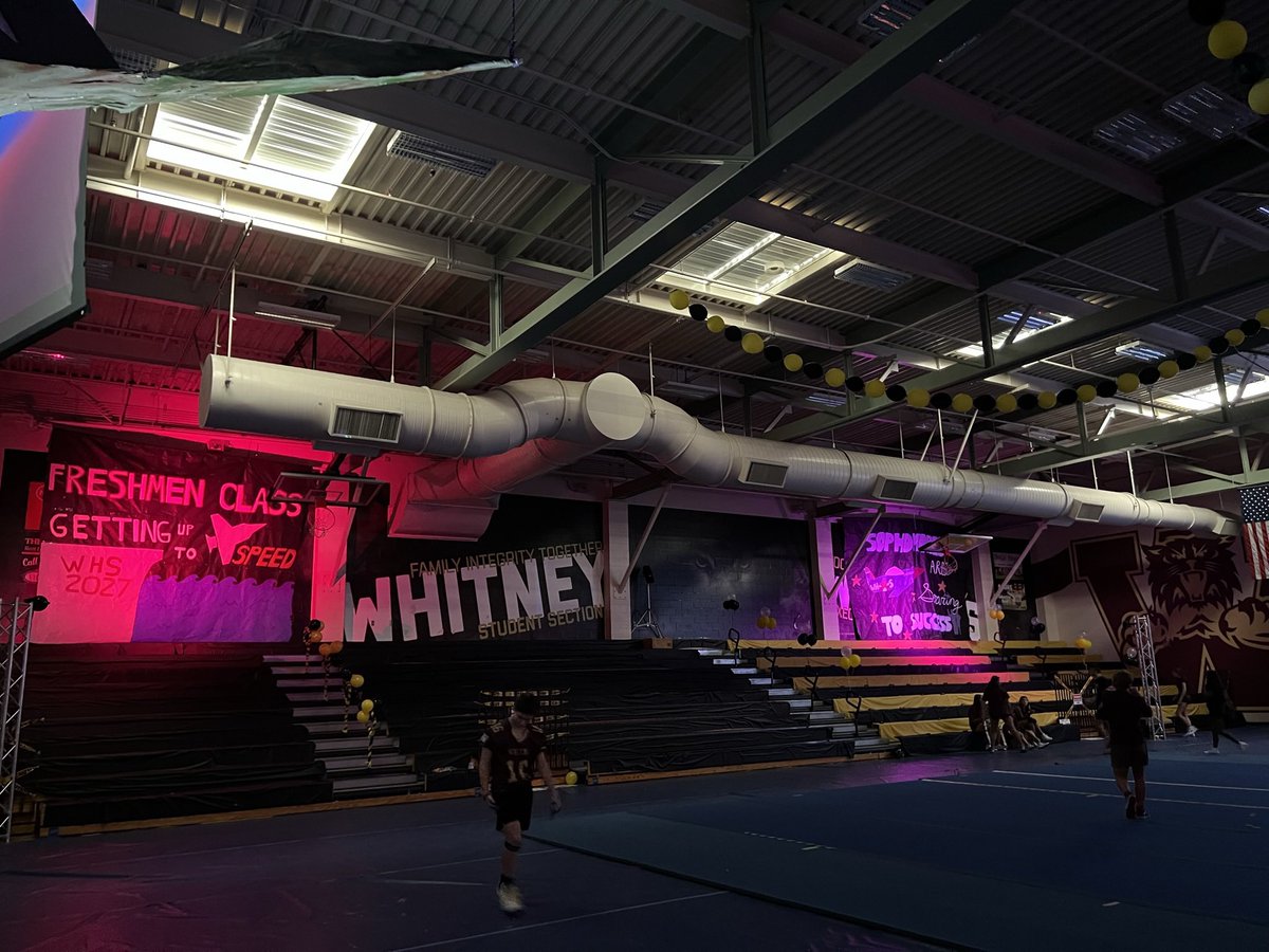 MuzzProductions's tweet image. Yesterday took care of a large Rally for Whitney High and Tonight we have Rocklin High’s back to school dance! Muzz is getting back in the swing of it! #letsgo #djservices #rocklin #whitneyhighschool #rocklinhighschool