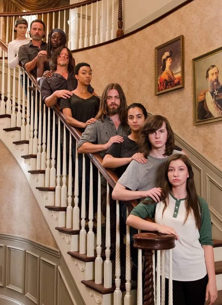 katieshox's tweet photo. TWD family ♥️ https://t.co/cSMXeiPpfW