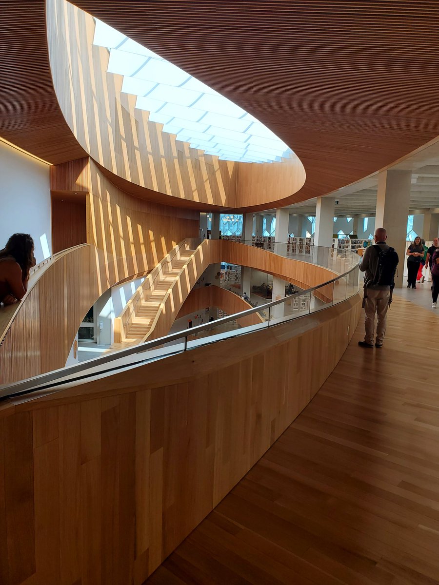 Toured the Calgary Central Library designed by <a href="/snohetta/">Snøhetta</a> architects from Oslo and <a href="/DIALOG/">DIALOG</a>.  The light, the glass, the wood, the landscape - stunning!