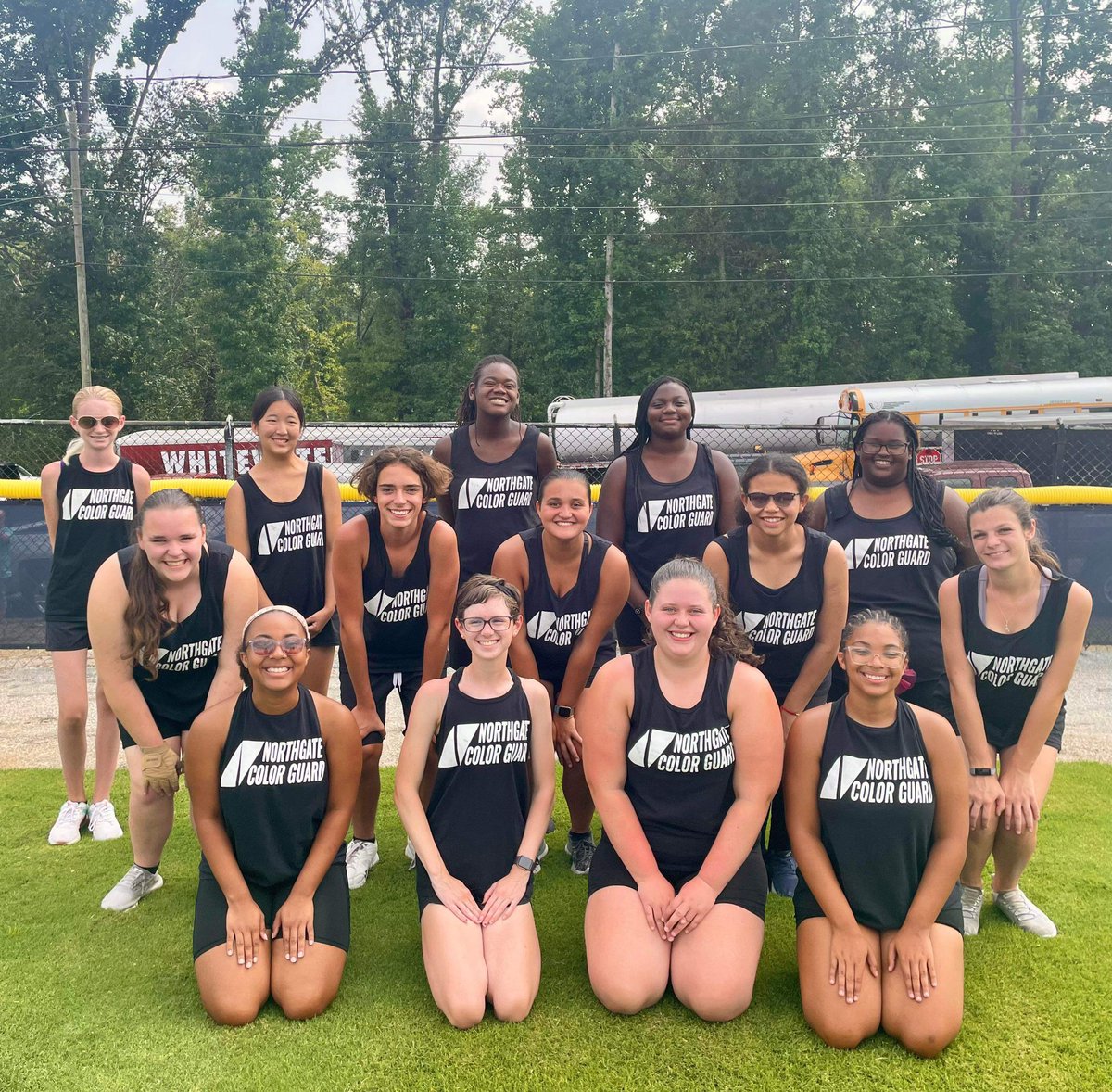 armstrong_bbms's tweet photo. Successful first game with my favorite high schoolers! Great game @VIKINGATHLETIC4 !!! https://t.co/unSWyYpCcr