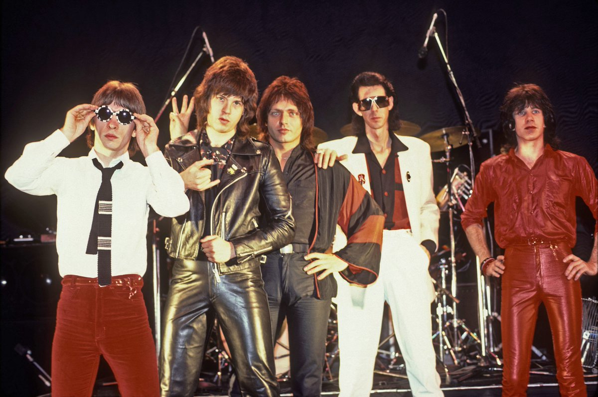 Legends Of Classic Rock tweet media