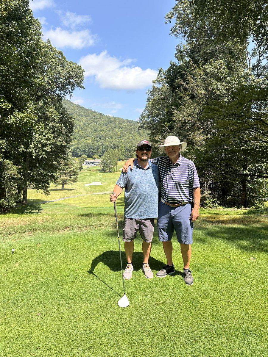 1scottymontana's tweet photo. If the starter aint a dickhead are you really at a golf course?
#MtMitchell https://t.co/tihKsfRpHl