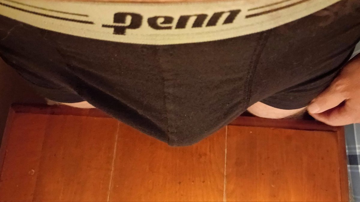 kyworkboots's tweet photo. Head buzzed, balls trimmed &amp; ready to play tonight. "There's a club if you'd like to go
You could meet somebody who really loves you." #gaydadbod #bald #meninunderwear #boxertrunks #boxerbriefs https://t.co/vDwy9xSWzI