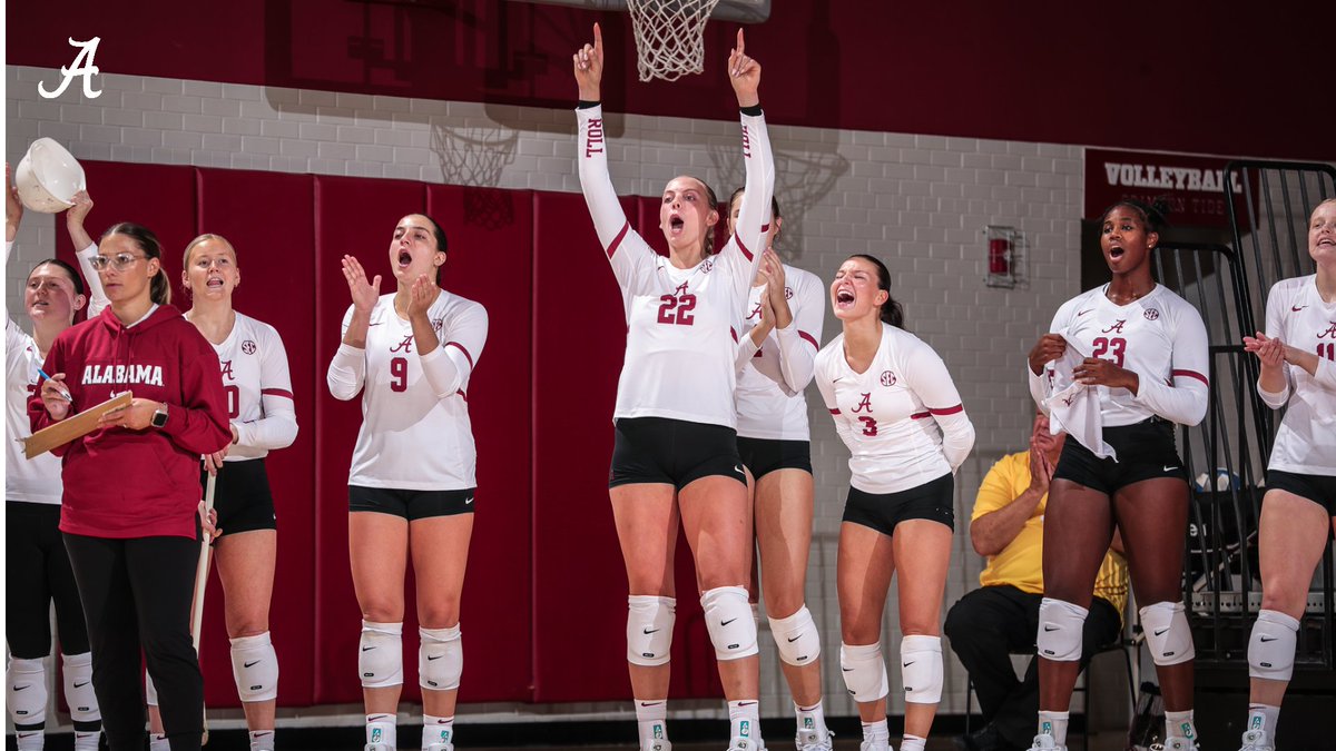 AlabamaVBall's tweet photo. Great to be back in Foster! Thanks to everyone who came out and we can't wait to see you next weekend for the Crimson Tide Invitational!

#BamaVB #RollTide https://t.co/X2C1346ol2