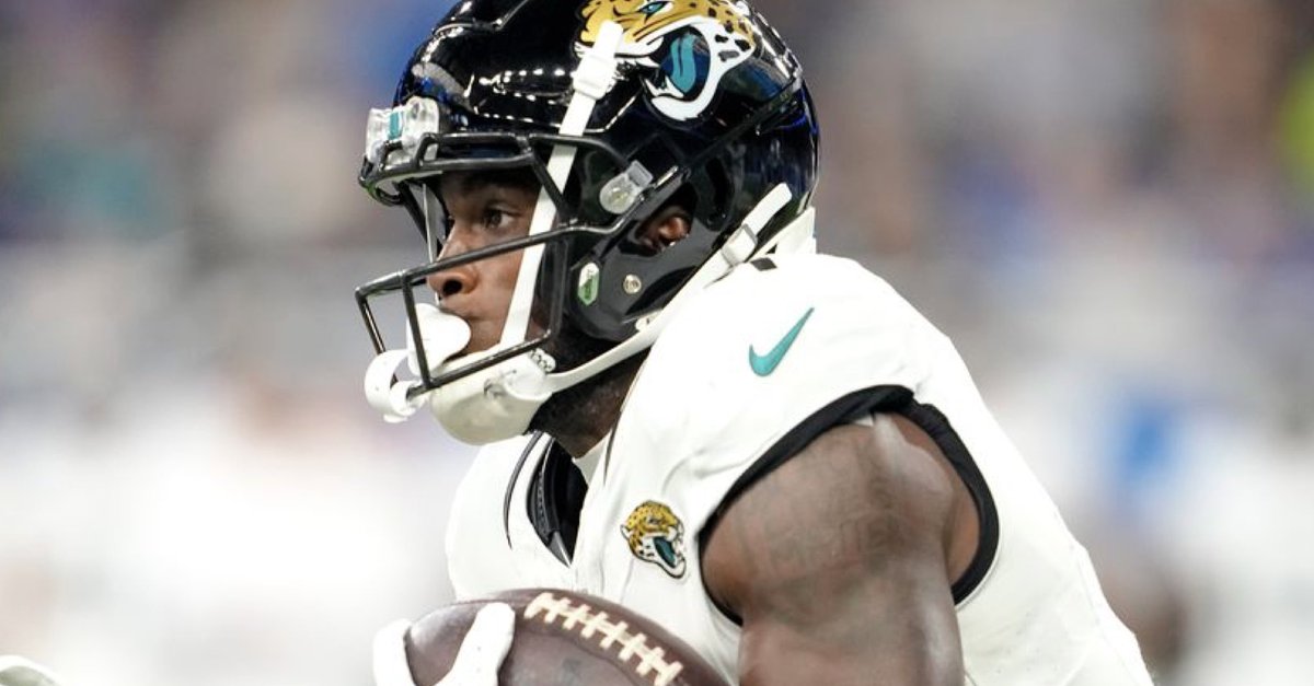 Tank Bigsby through two preseason games:

• 22 carries
• 122 rushing yards
• 5.5 yards/carry

Bigsby has reportedly been a “standout” throughout training camp, and has even seen first team reps.

Bigsby is even already listed as the Jaguars RB2 on their most recent depth
