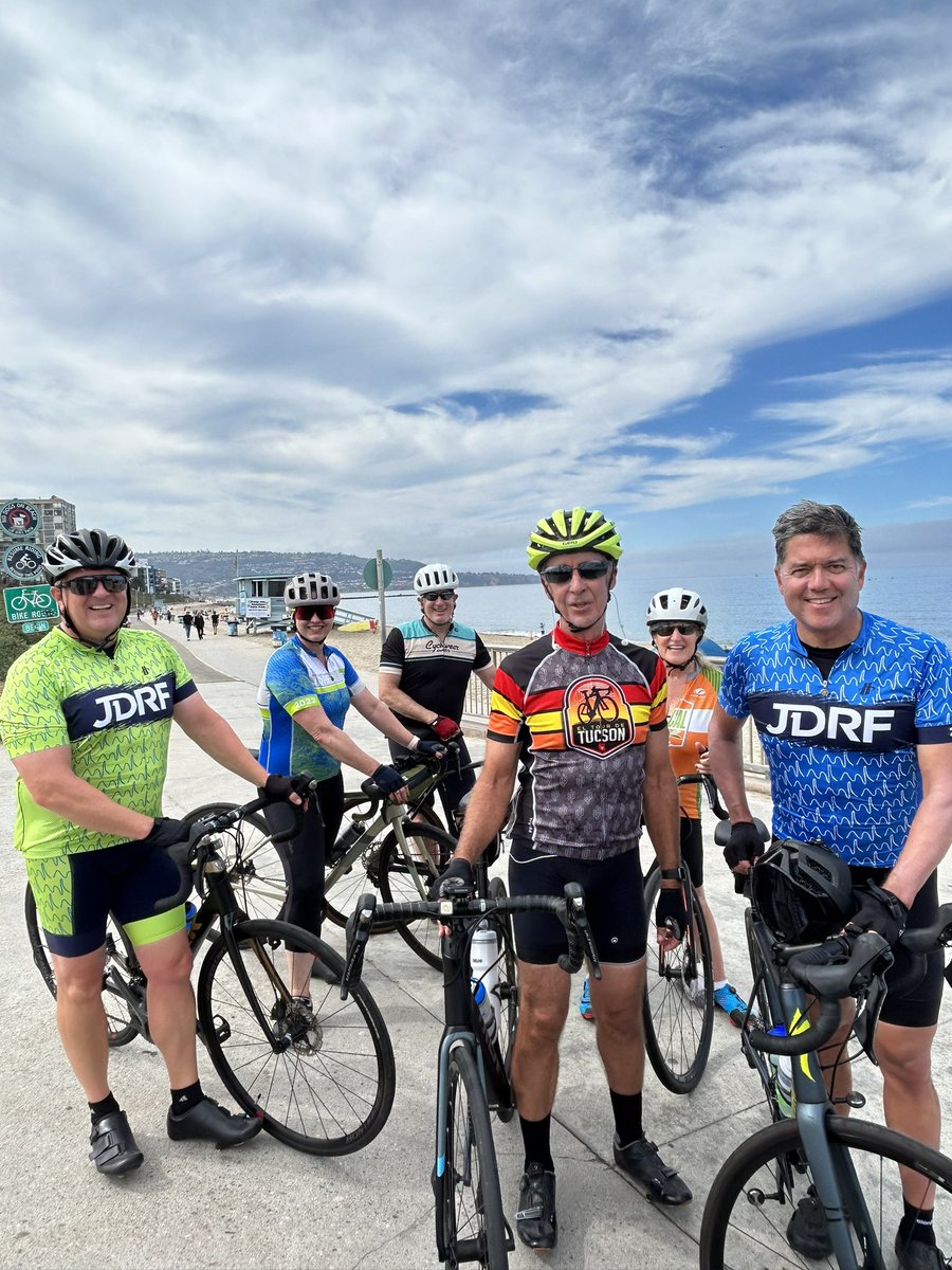 FrankBuckleyTV's tweet photo. The calm before the storm on the Palos Verdes Peninsula this Saturday morning as we cycled along the Southern California coast training for our upcoming 100-mile #jdrfride to cure #type1diabetes. #HurricaneHilary #TropicalStormHilary https://t.co/IOS15fgwad