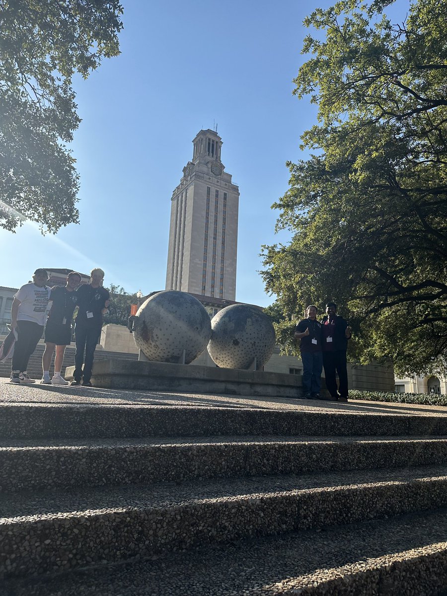 some people offered to take our picture… not so sure why they needed this angle?