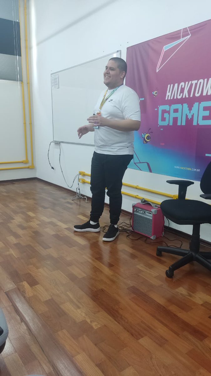 bruno30mais's tweet photo. Que dia incrível!
Tive a honra de palestrar hoje no @hacktownsrs na área de Games, falando um pouco sobre minha vivência nos games e gestão da minha carreira, incentivando mais criadores 30+ na produção de conteúdo!
#hacktown https://t.co/a78cT9RfWz