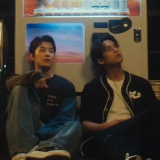 baksuuucak's tweet image. emang boleh se "the moon is beautiful isn't it?" ini 😞