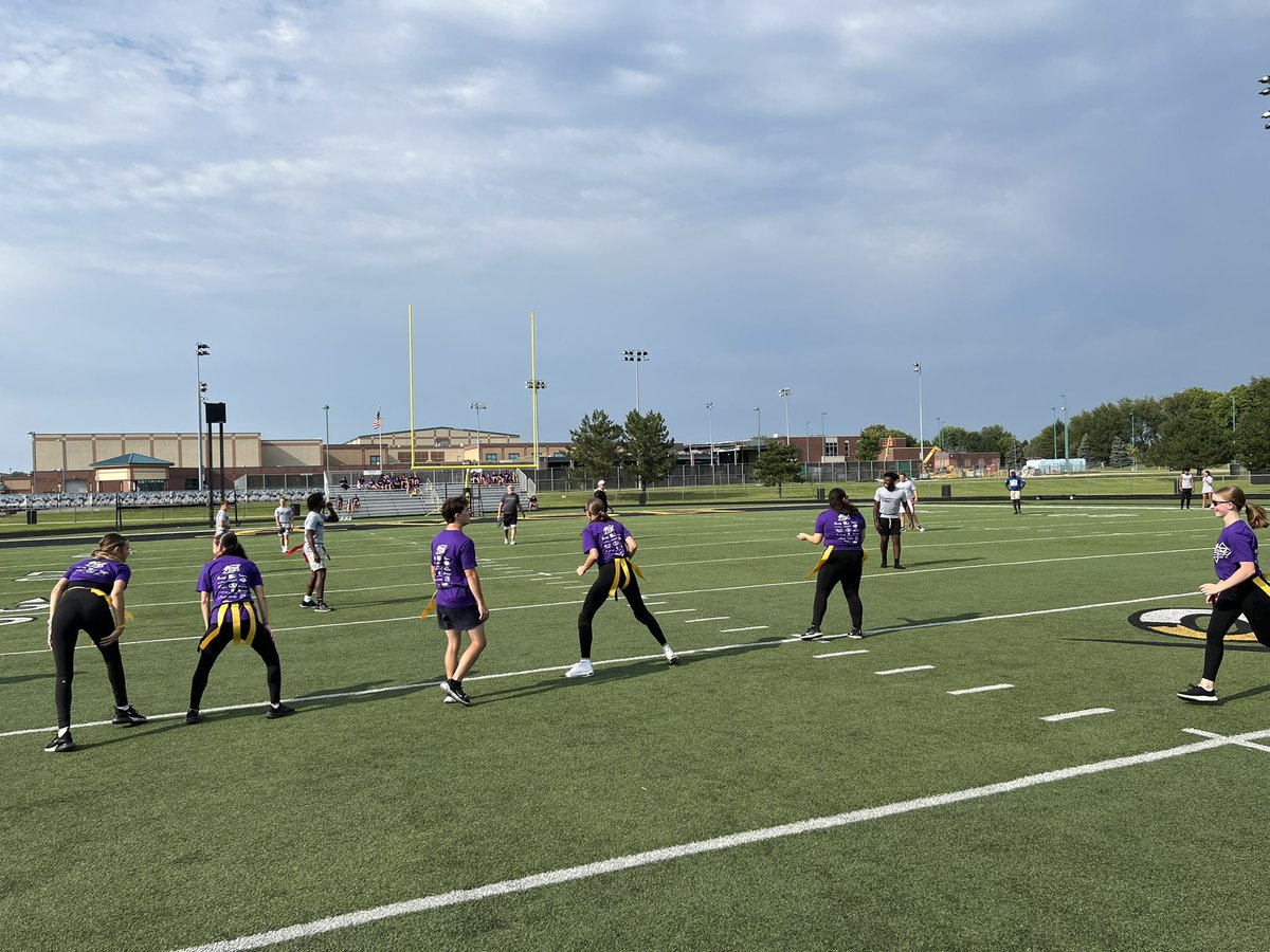 CoachYaros's tweet photo. Fun afternoon with our @AvonFBOrioles players and managers at Community Day! We coached up the @Avonbandtweets in their flag football battle against the players! #OneAvon https://t.co/cP5wDZEJFk