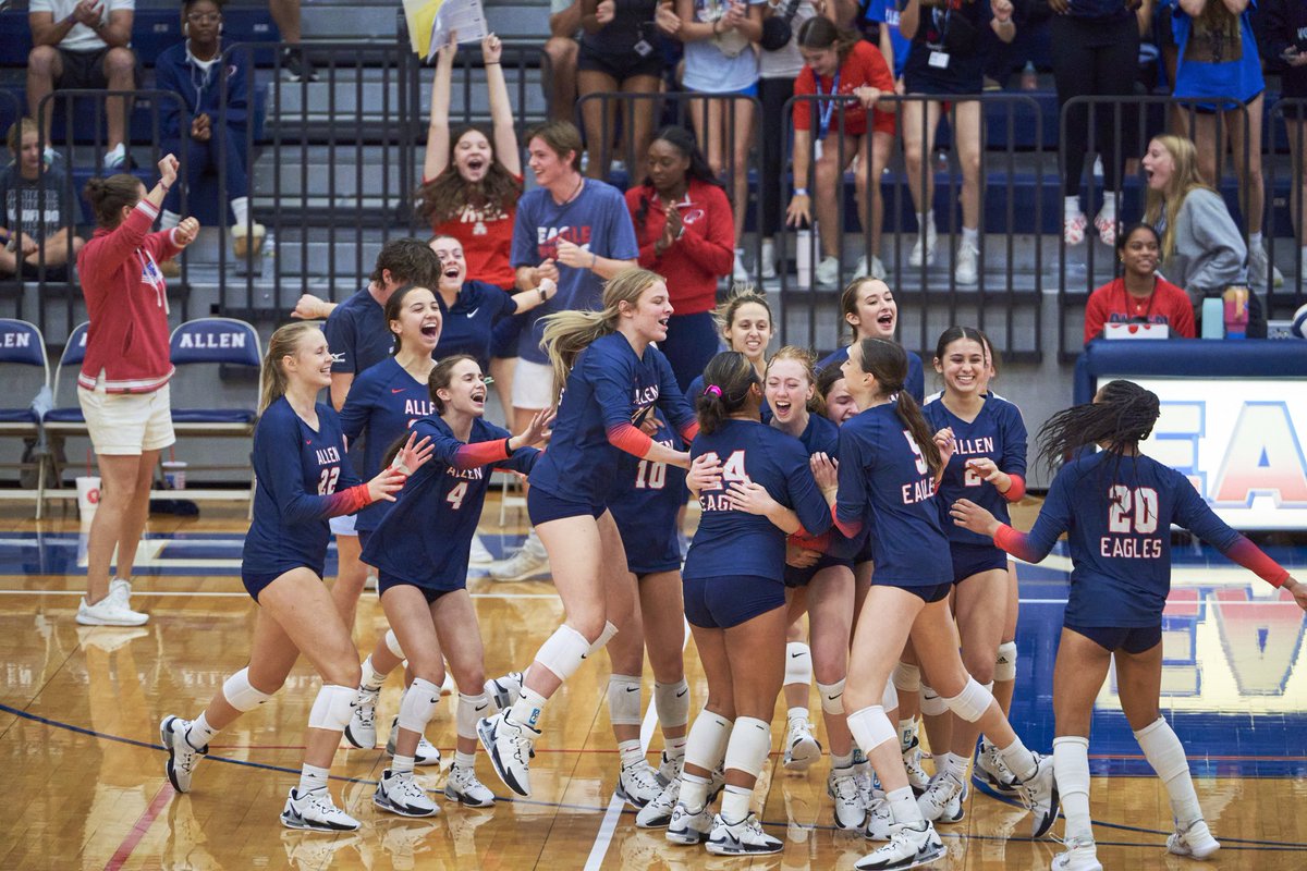 MWelchSLM's tweet photo. Chalk one up for the home team at the Allen Texas Open. @ALLENVBALL wins the tournament after besting Plano West (25-23, 26-28, 25-18).

@planowestvb takes 2nd, while @MBHSVolleyball (3rd) and @PESHvolleyball (4th) round out the top four.

📸: @hallofshayne https://t.co/tTmkBjM21F